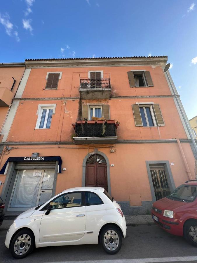 A Casa Da Mondo Olbia Exterior photo